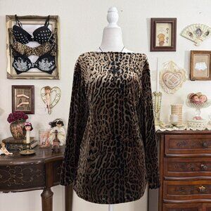 90's femme fatale girly grunge velvet cheetah print long sleeve top